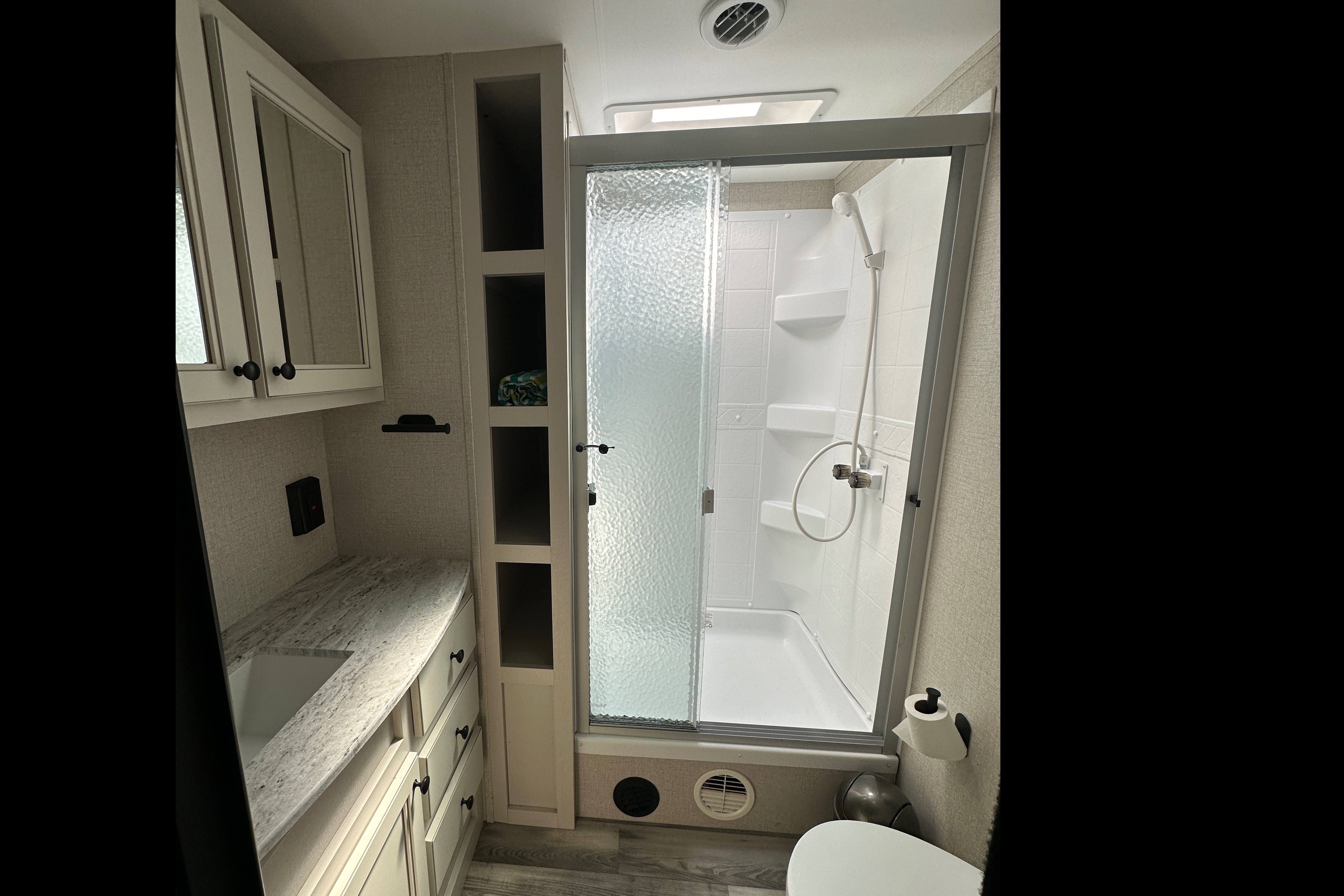 Highland ridge Open range 262 rl lite Travel Trailer