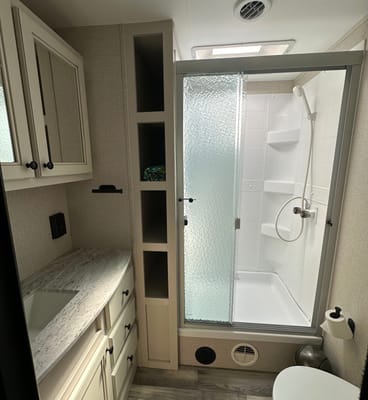 Highland ridge Open range 262 rl lite Travel Trailer