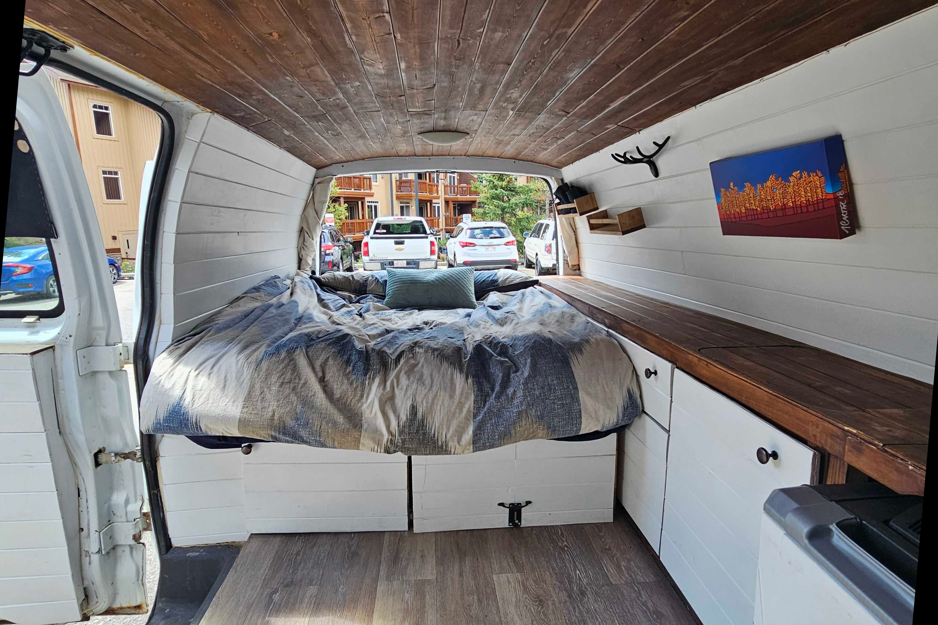 Stealthy Adventure Wagon