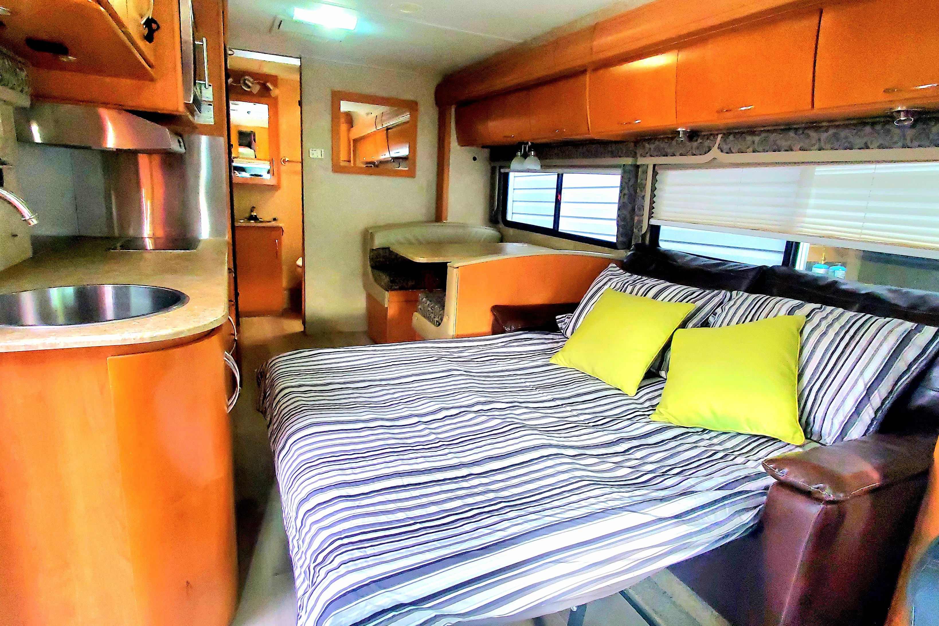 !!! MAY SPECIAL OFFER !!! Mercedes  Sprinter " Dorado" Class C