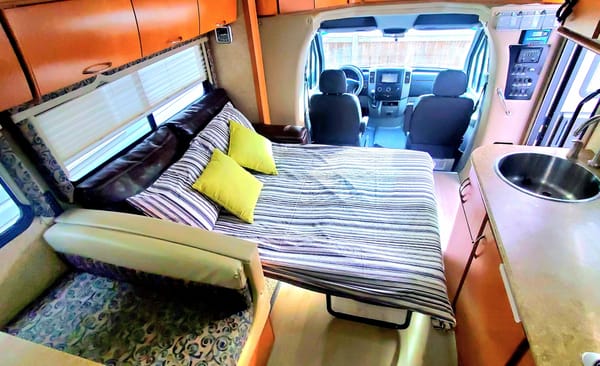 !!! MAY SPECIAL OFFER !!! Mercedes Sprinter " Dorado" Class C