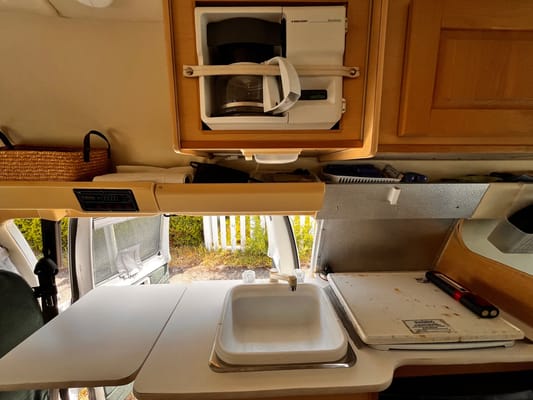 Stella Leisure Travel Van