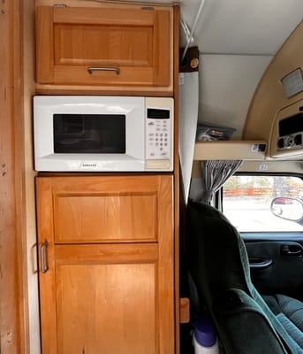 Stella Leisure Travel Van