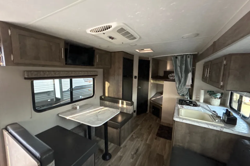 Comfy KZ Escape E231BH Travel Trailer