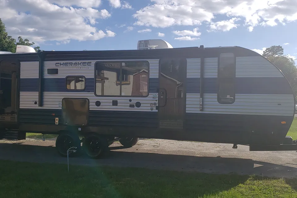 Andrei's Forest River Cherokee Limited Travel Trailer
