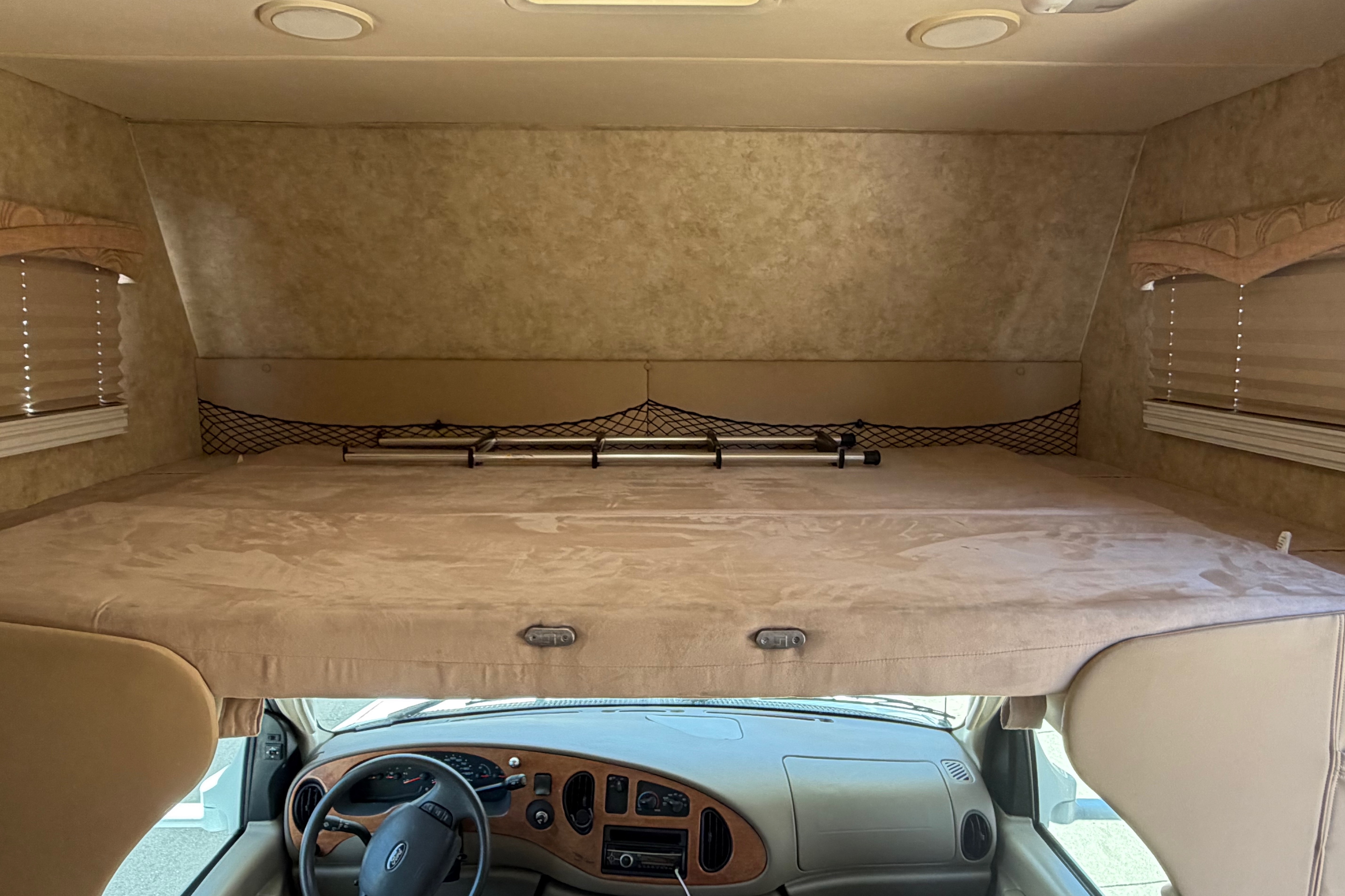 Daniel's Jayco GREYHAWK 31SS Class C