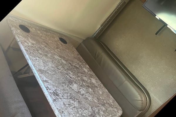 Jody's Thor Motor Coach 31Y Class C