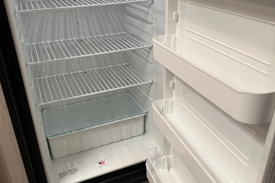 Clean 33’ KZ Connect Travel Trailer