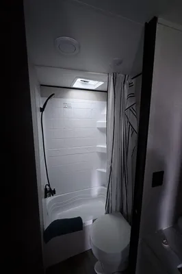 The Smith’s Starcraft 26bh Travel Trailer