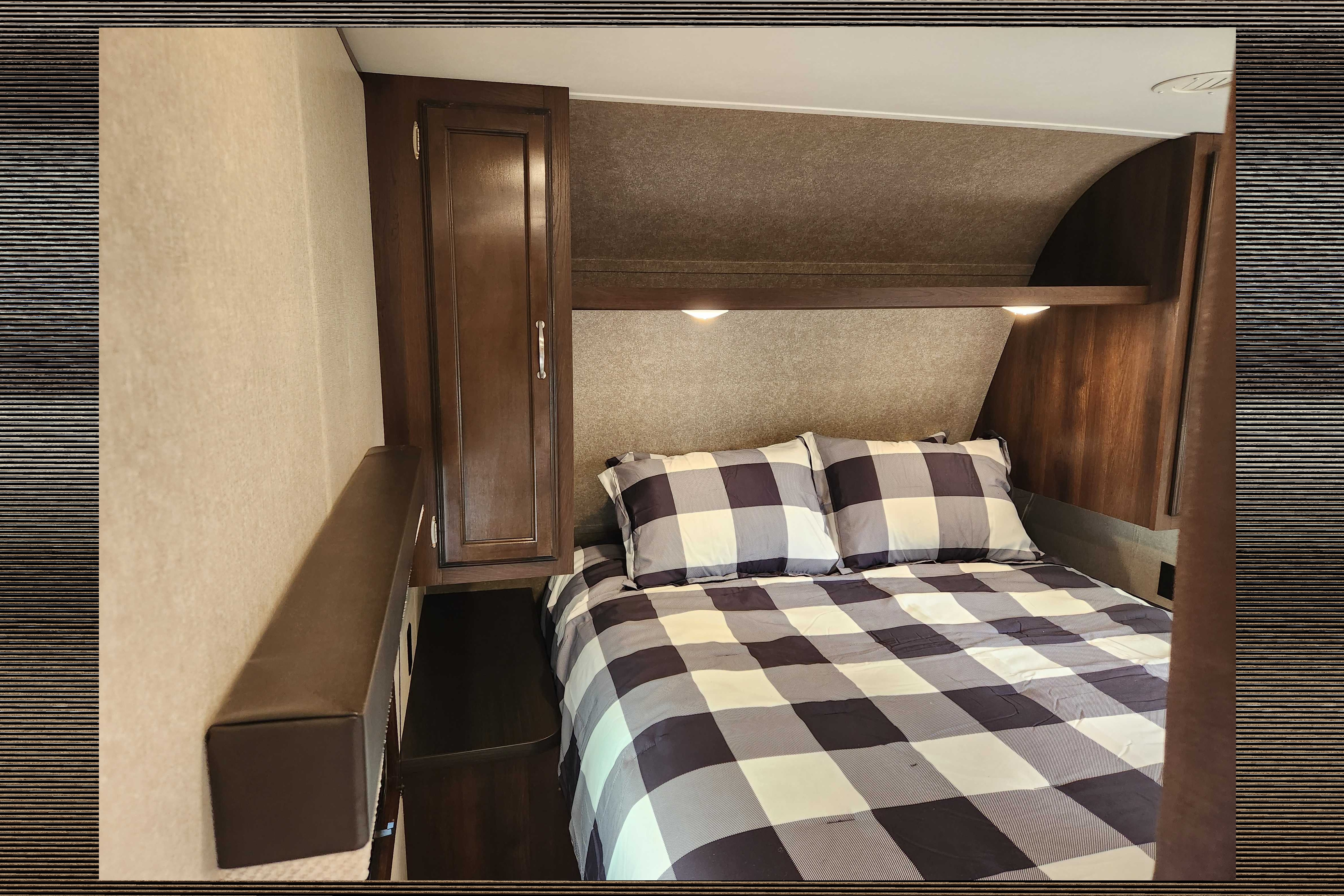 Jayco 324BDS Travel Trailer