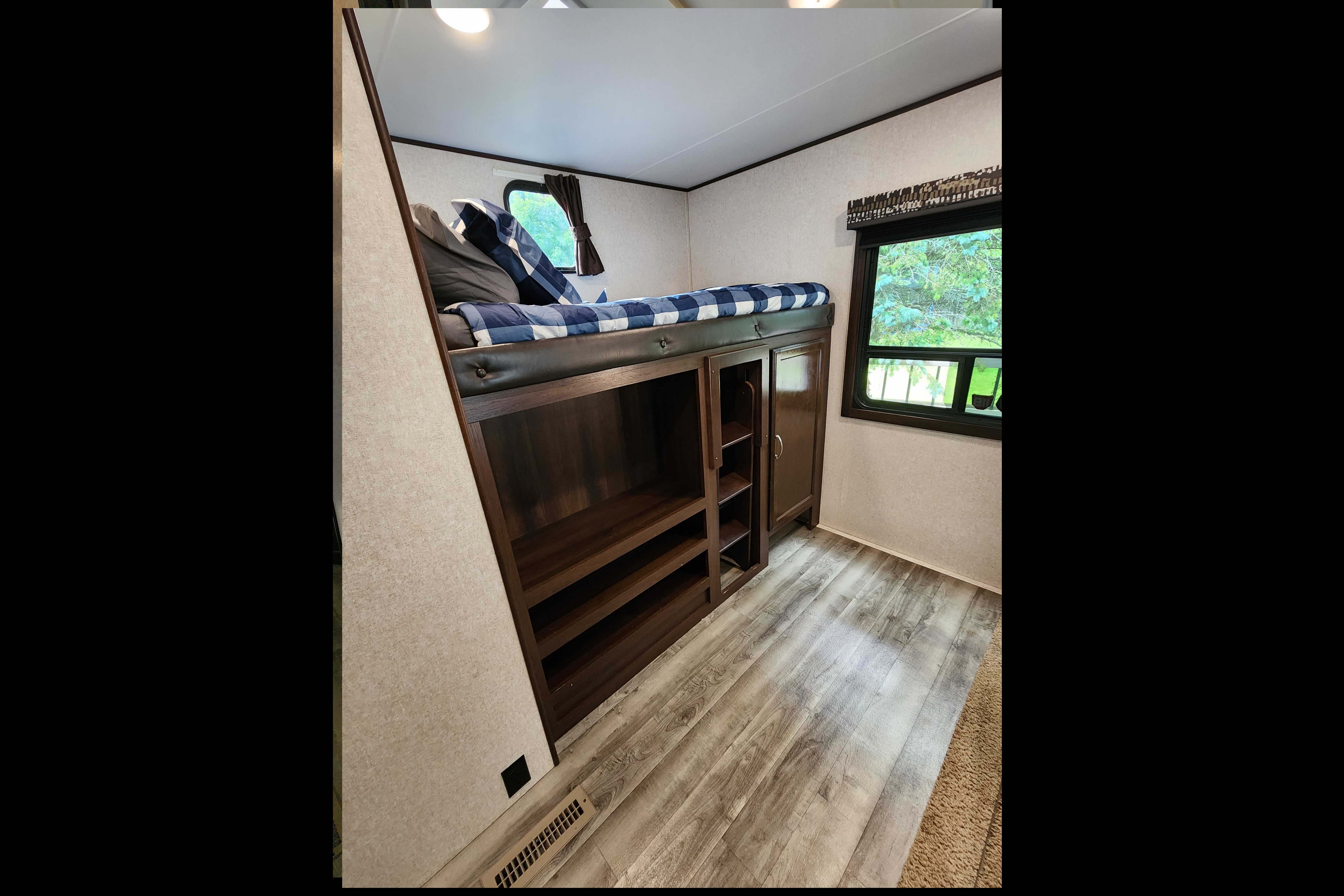 Jayco 324BDS Travel Trailer