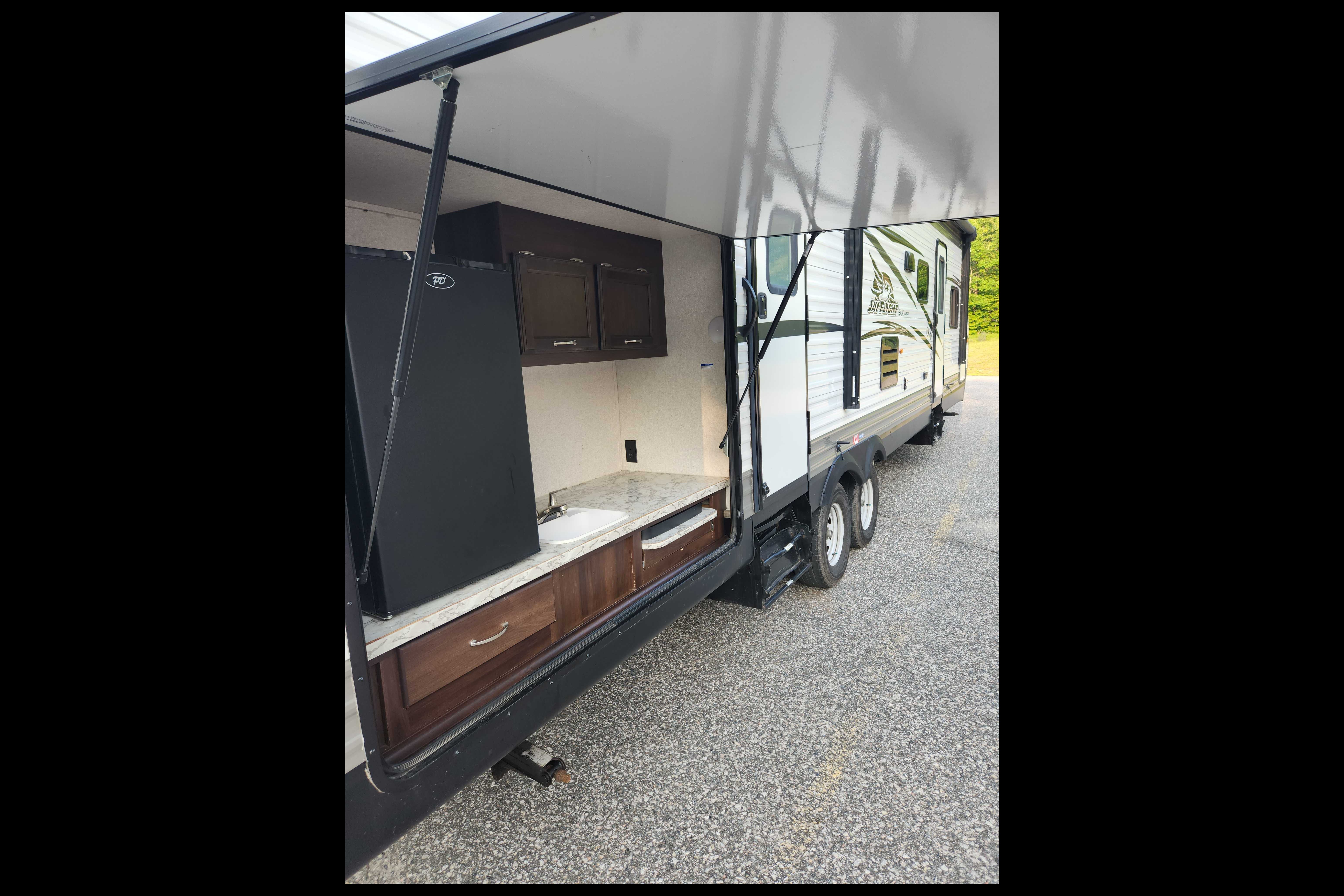 Jayco 324BDS Travel Trailer
