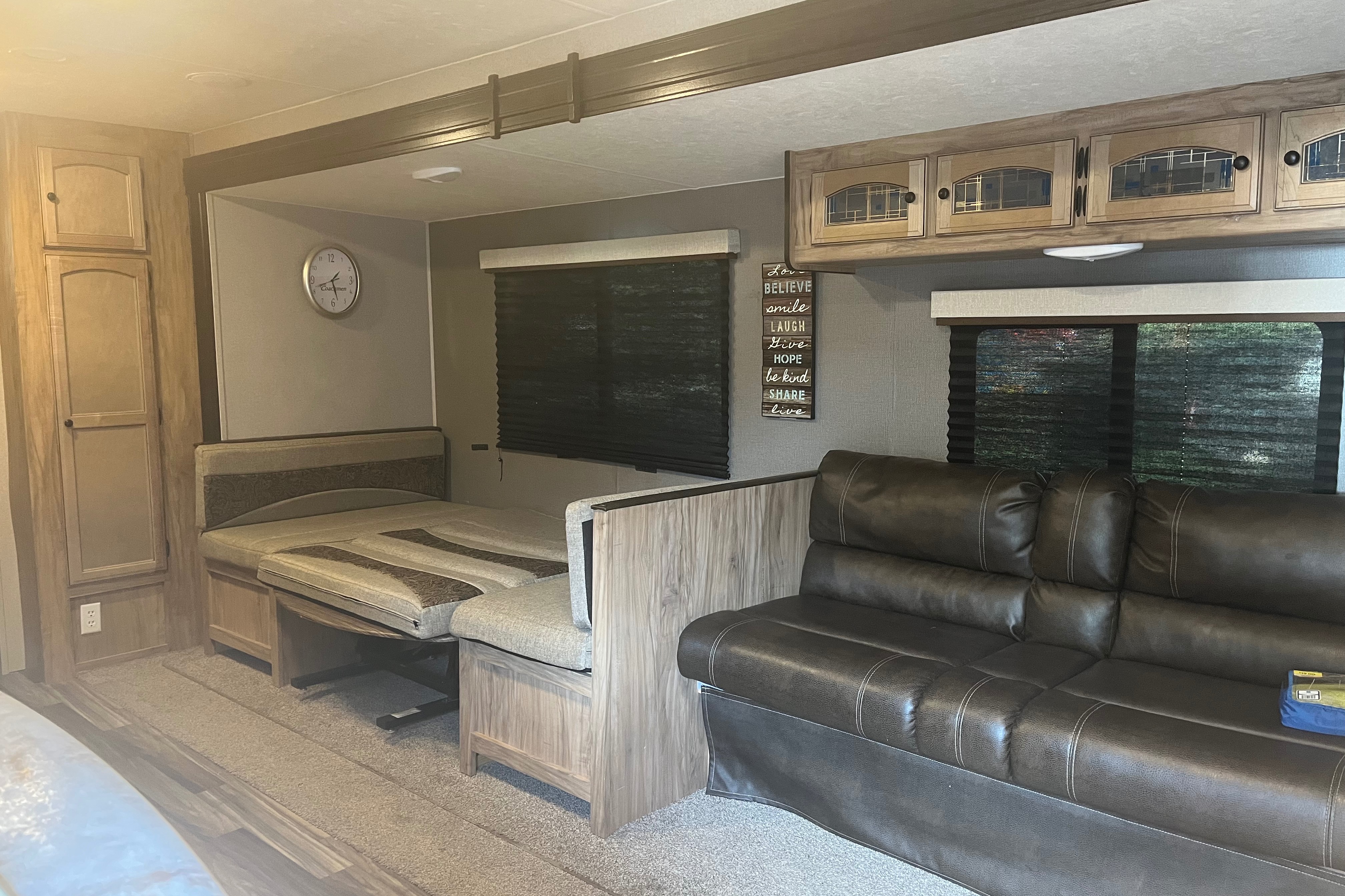Coachmen Freedom Express Travel Trailer