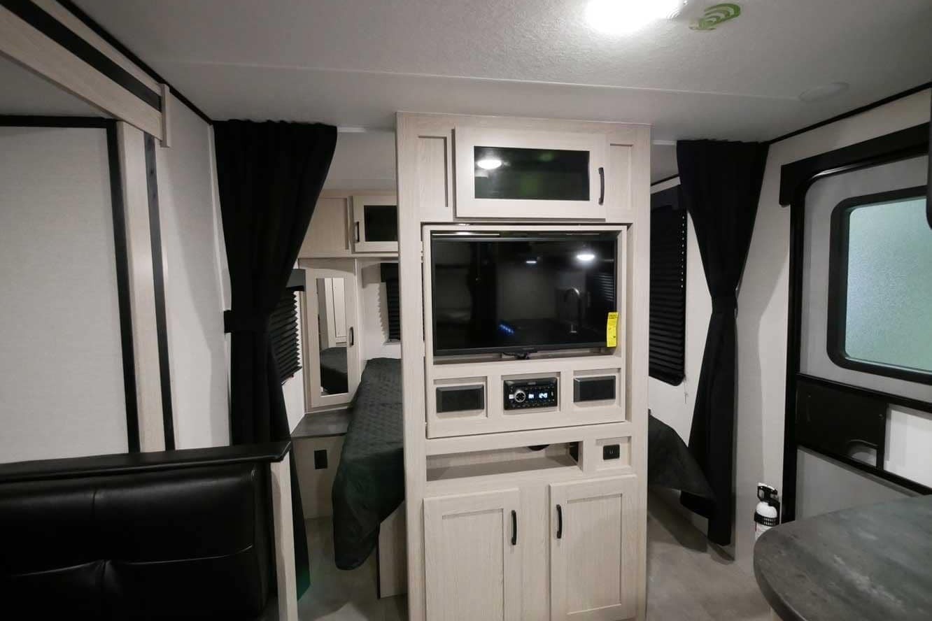 The Allaire's Coachman Apex 245BHS Travel Trailer
