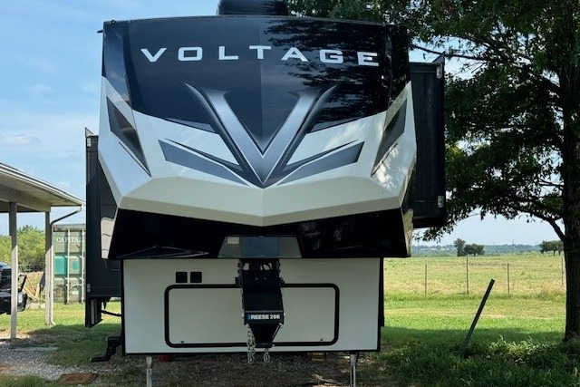 Robert's Toy Hauler