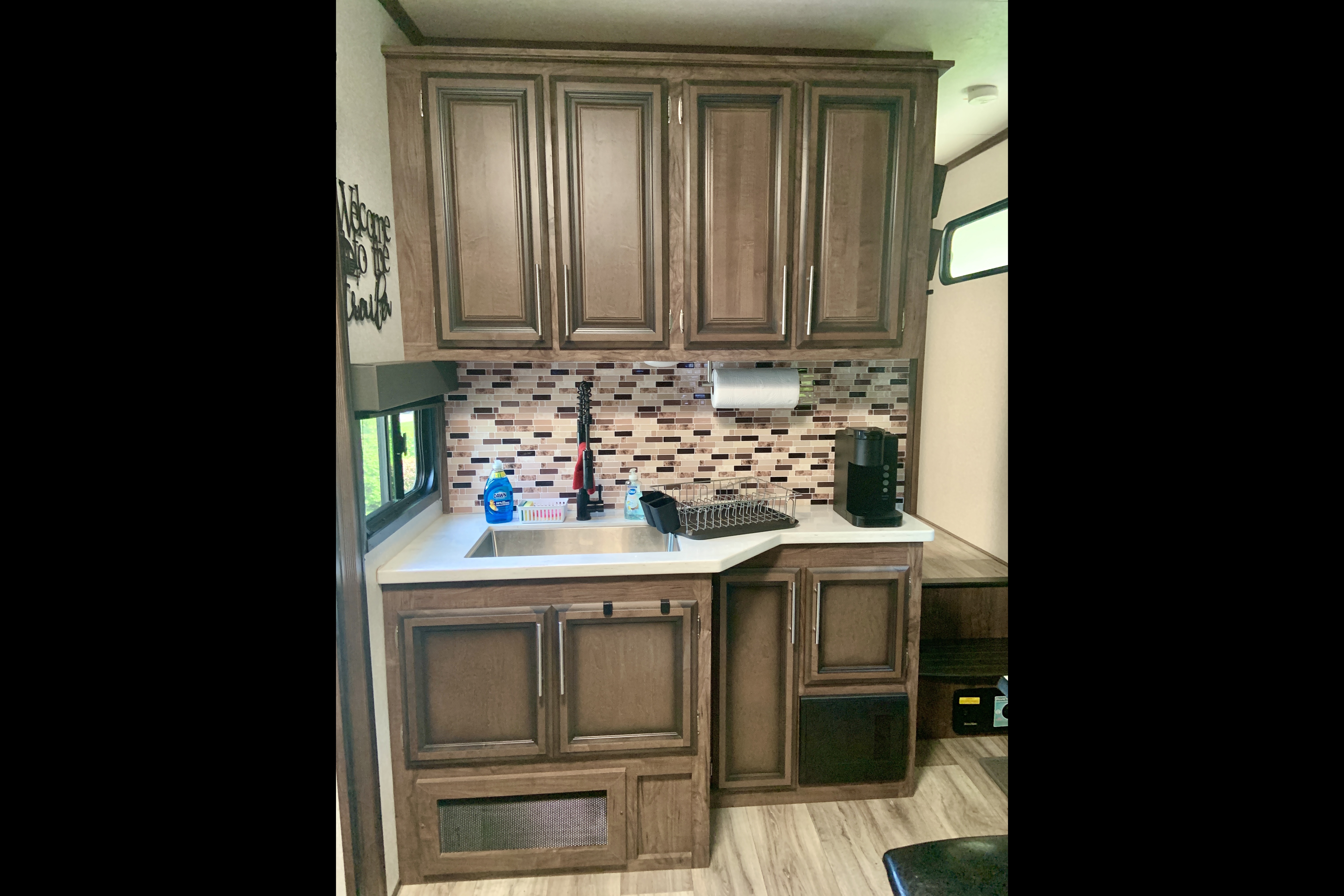Rollin' Retreat - KZ Durango D290RLT Fifth Wheel