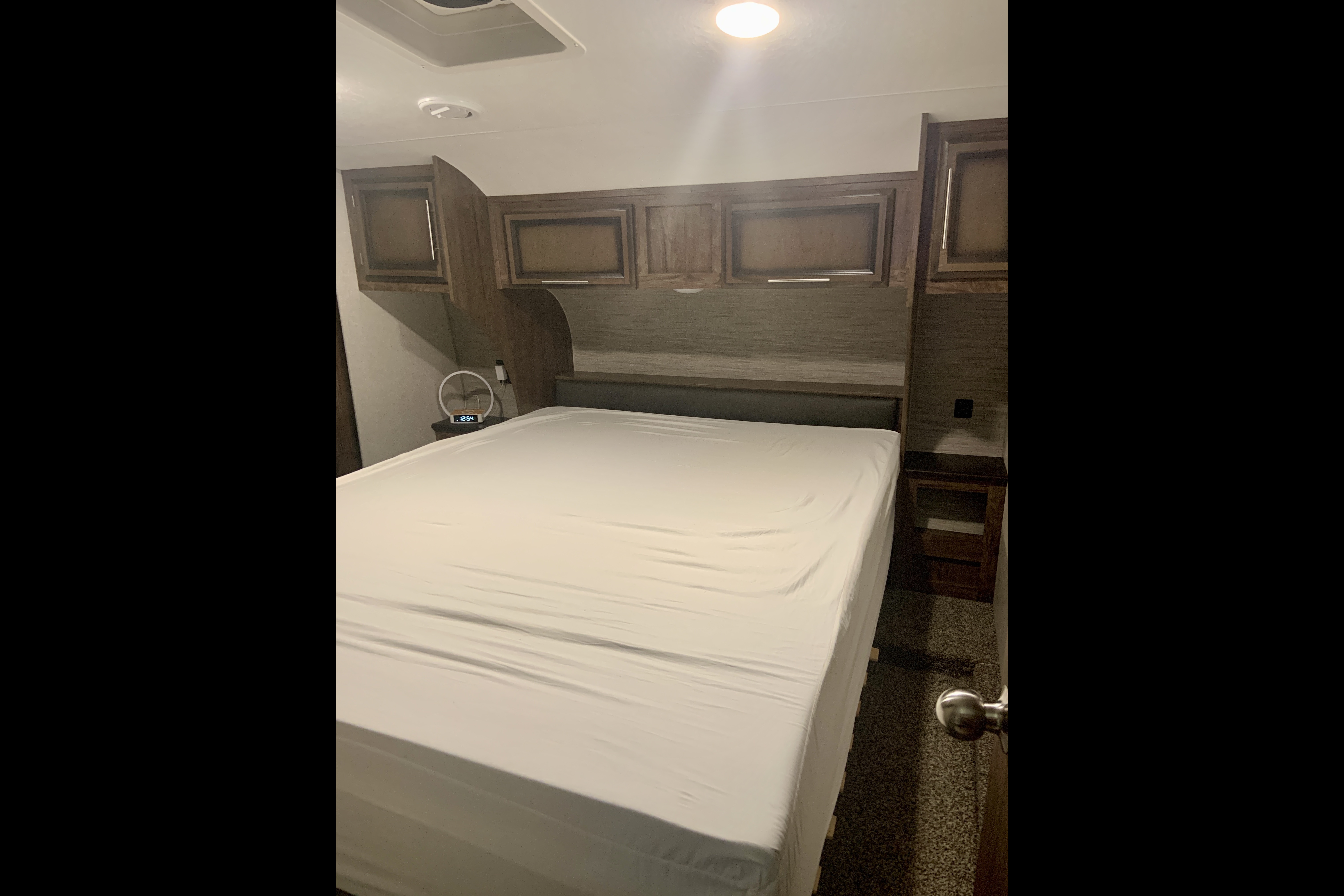 Rollin' Retreat - KZ Durango D290RLT Fifth Wheel