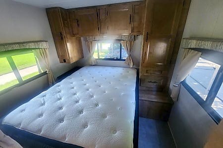 Coachmen leperchauen 27qb