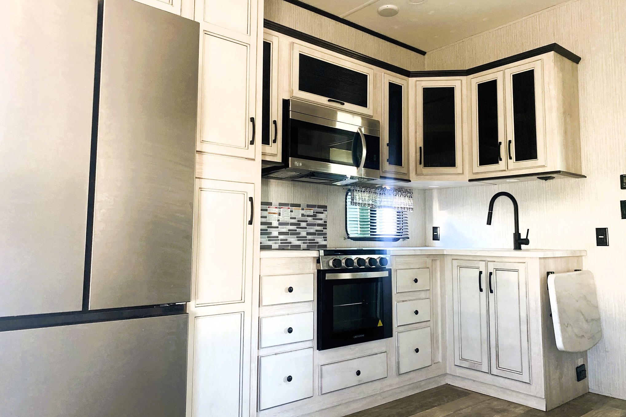 🔥 Sierra Fudge 🔥 Indulgent Stay • 2BR • 2 Bath • Sleeps 10