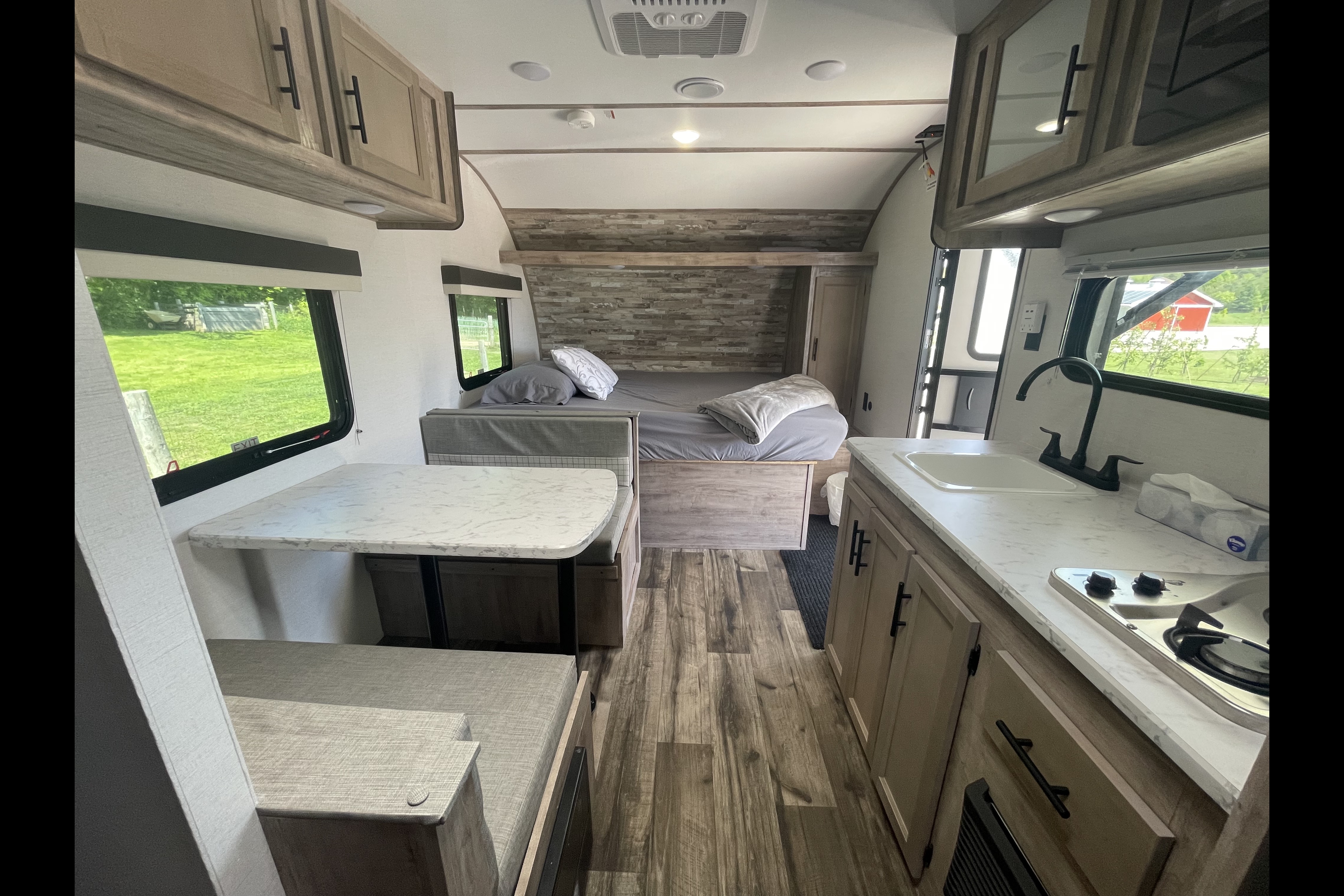 Cozy RV