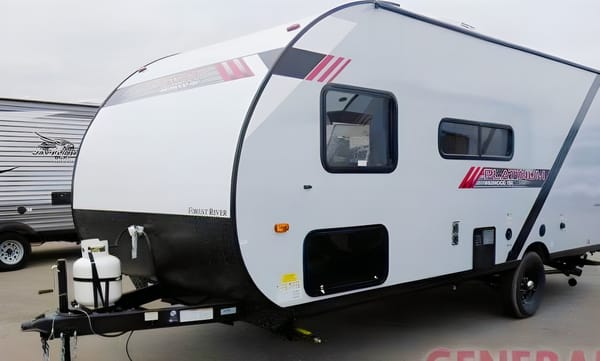 Adventure Onward's Wildwood FSX Travel Trailer