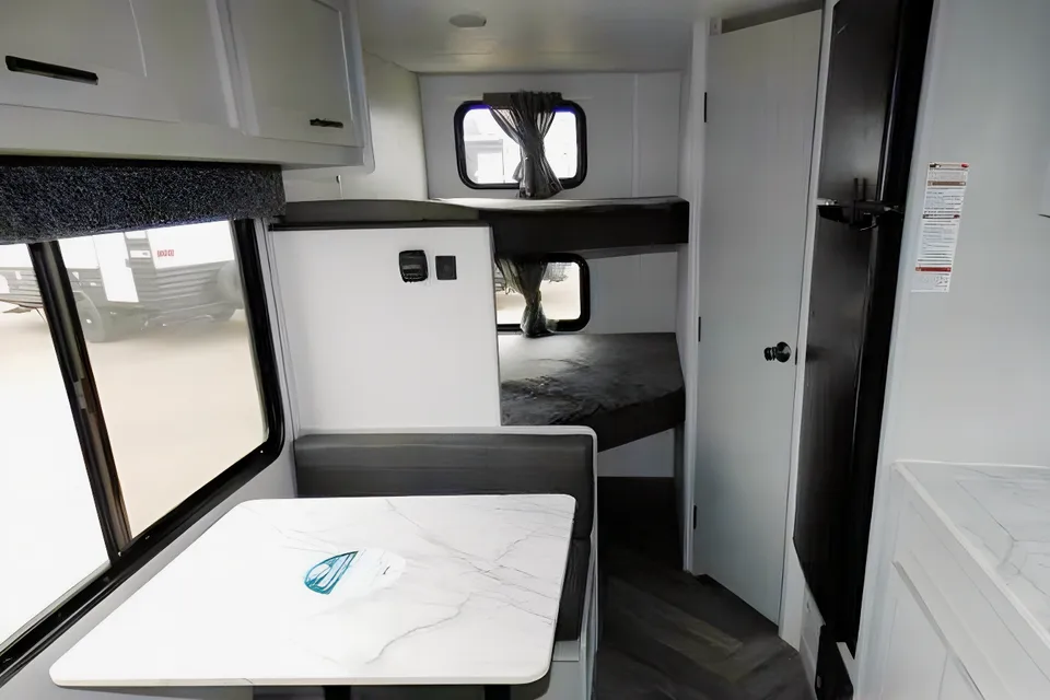 Adventure Onward's Wildwood FSX Travel Trailer