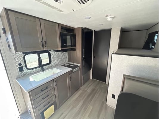 2025 NEW comfy and easy to Tow