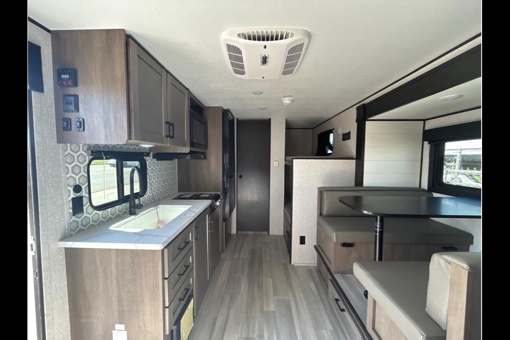2025 NEW comfy and easy to Tow