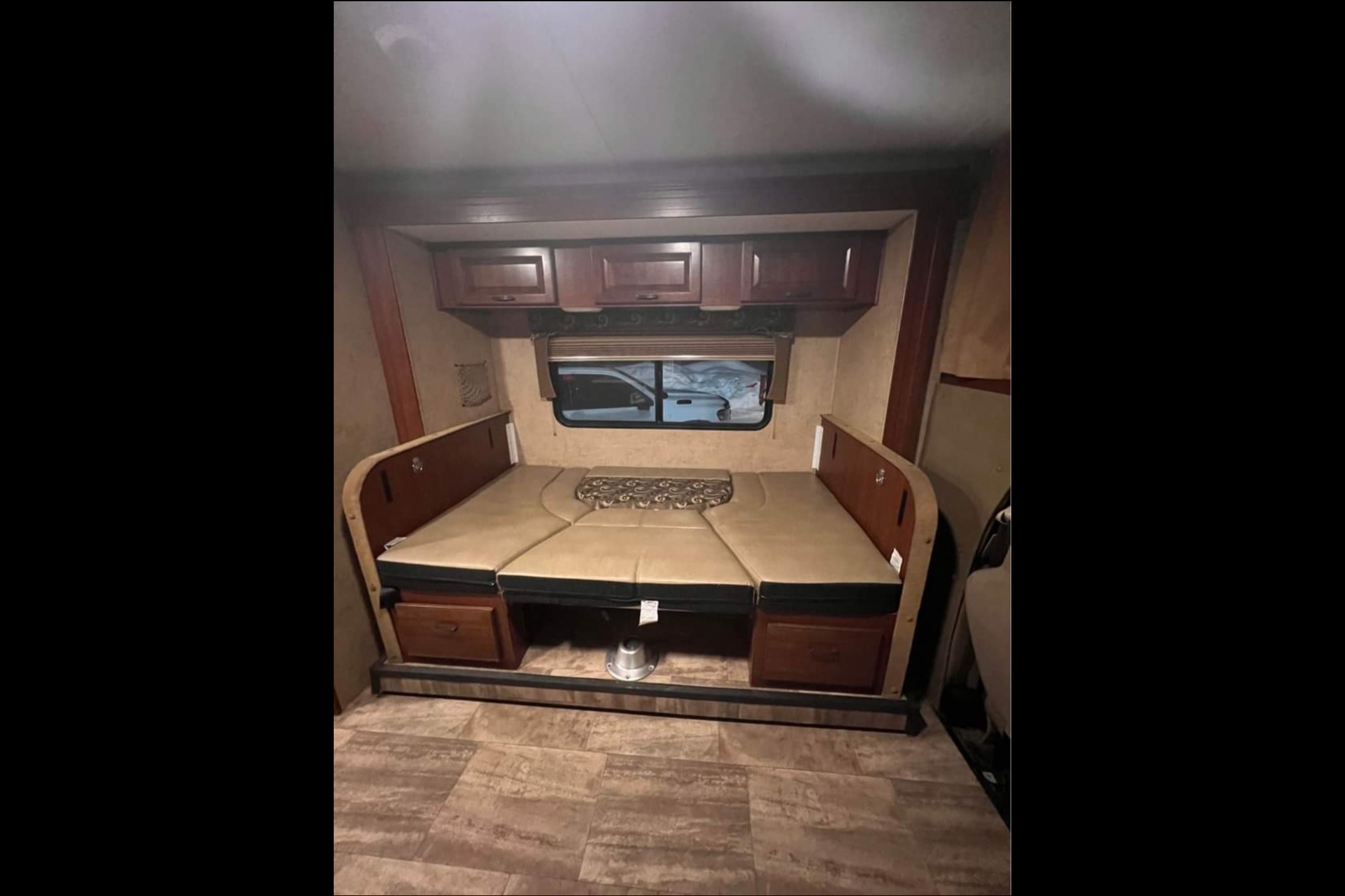Steven's Forest River Sunseeker Class C