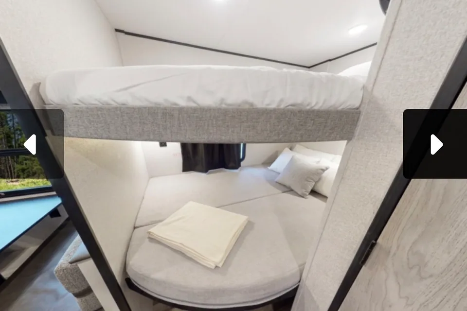*BRAND NEW* Starcraft Autumn Ridge 26BH Travel Trailer