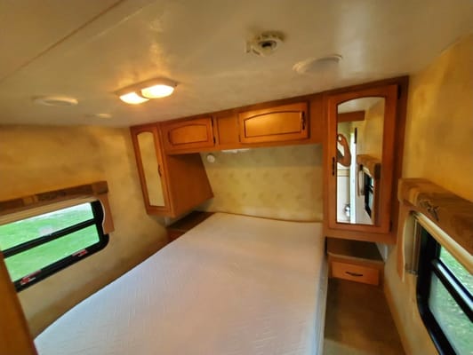 3-Puma TRAVEL TRAILER / CAMPER / RV RENTAL