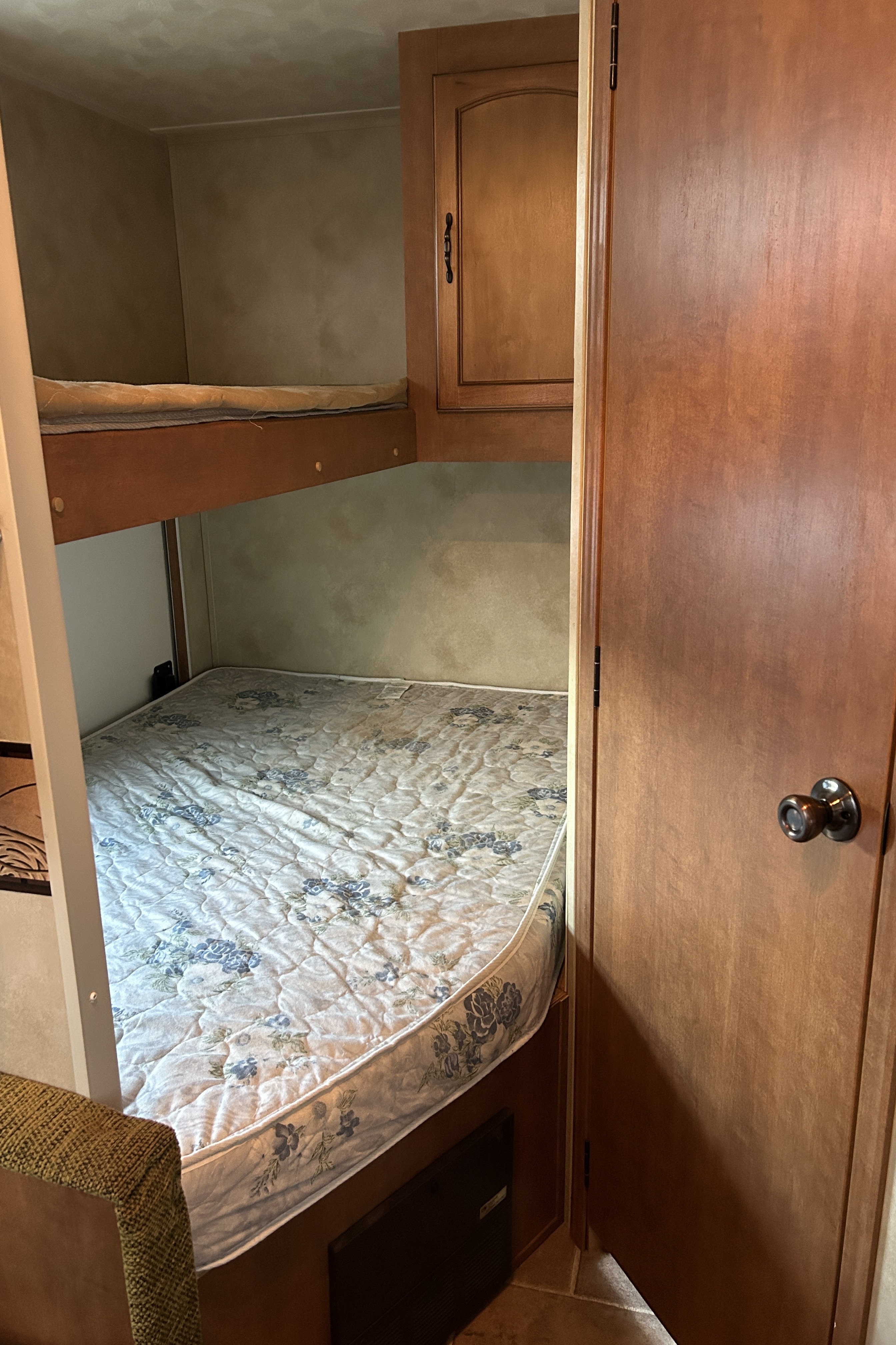 3-Puma TRAVEL TRAILER / CAMPER / RV RENTAL