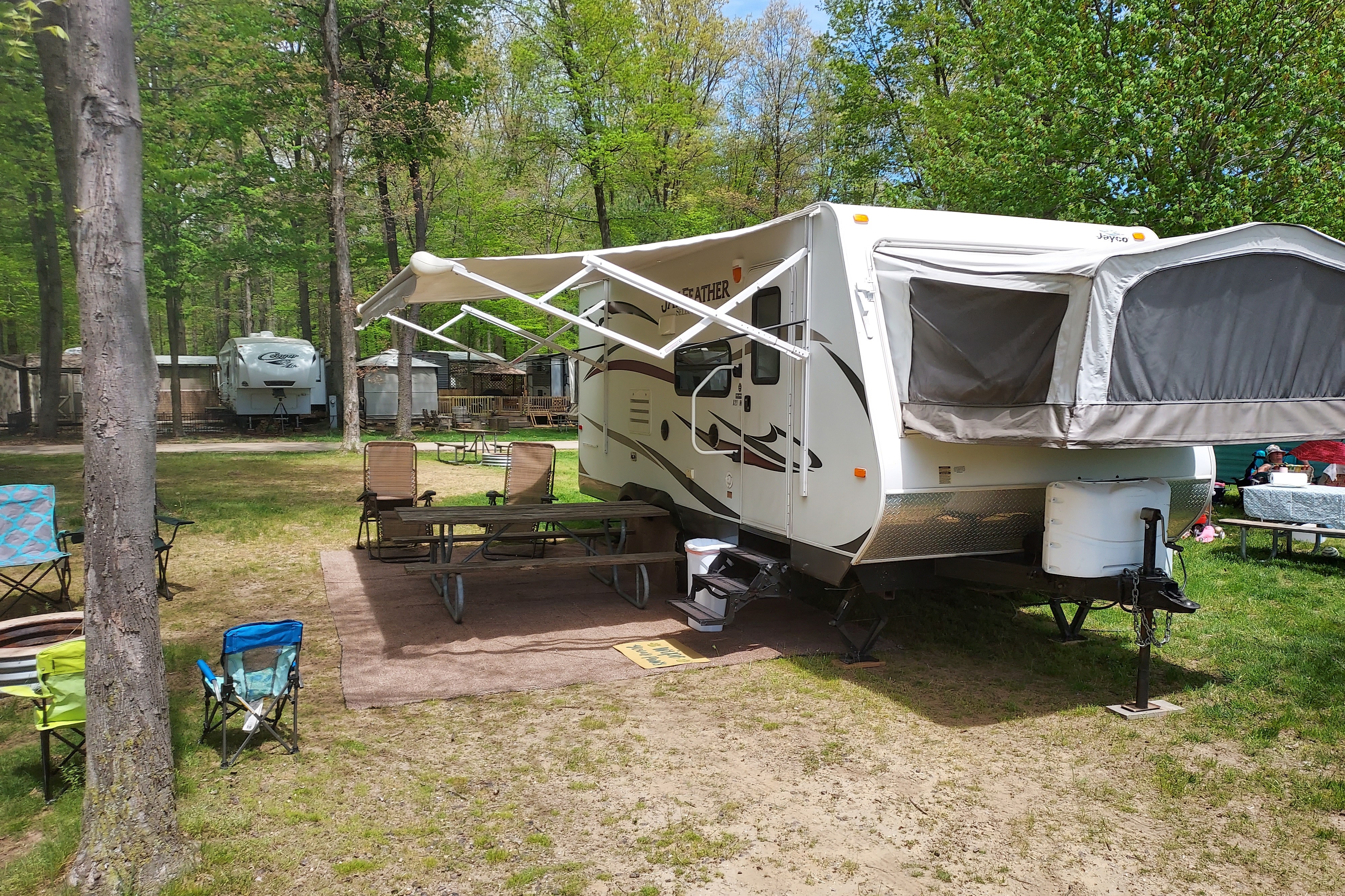 Jayco Jayfeather Hybrid - Easy to Pull 