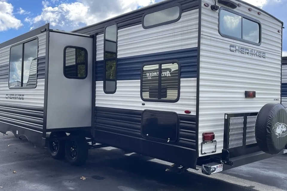 Forest River Cherokee limited 263GDK Travel Trailer
