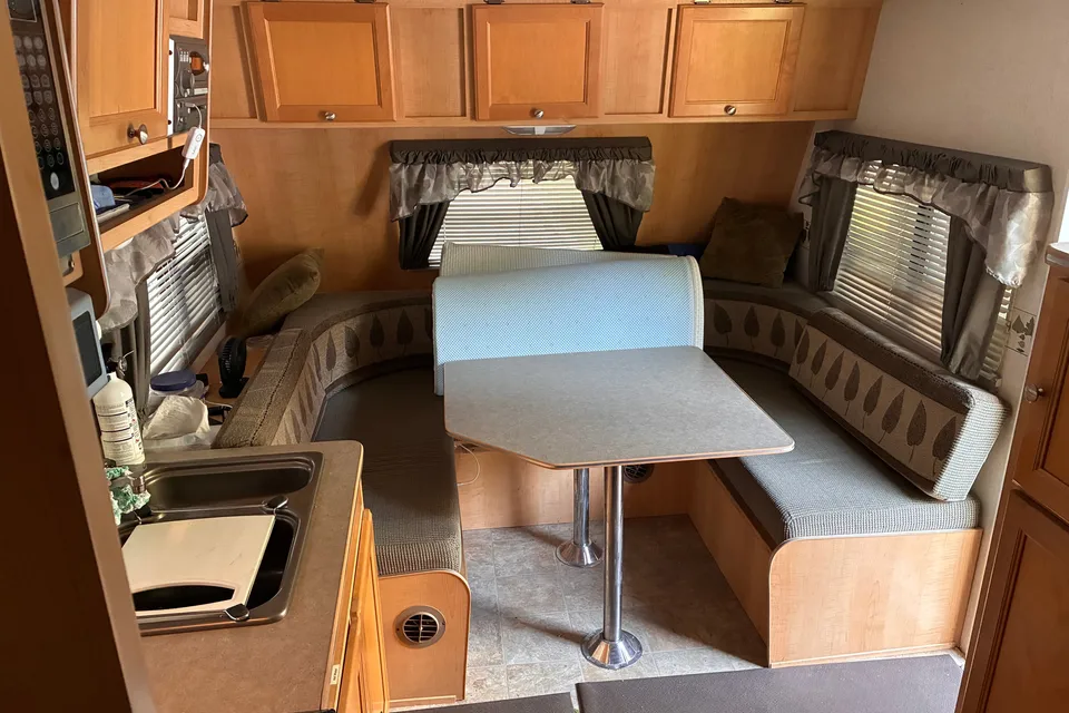 Erich's 21 foot Travel Trailer