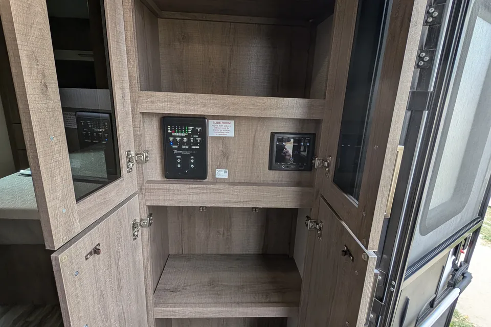 Austen's Grand Design Imagine XLS 23BHE Travel Trailer