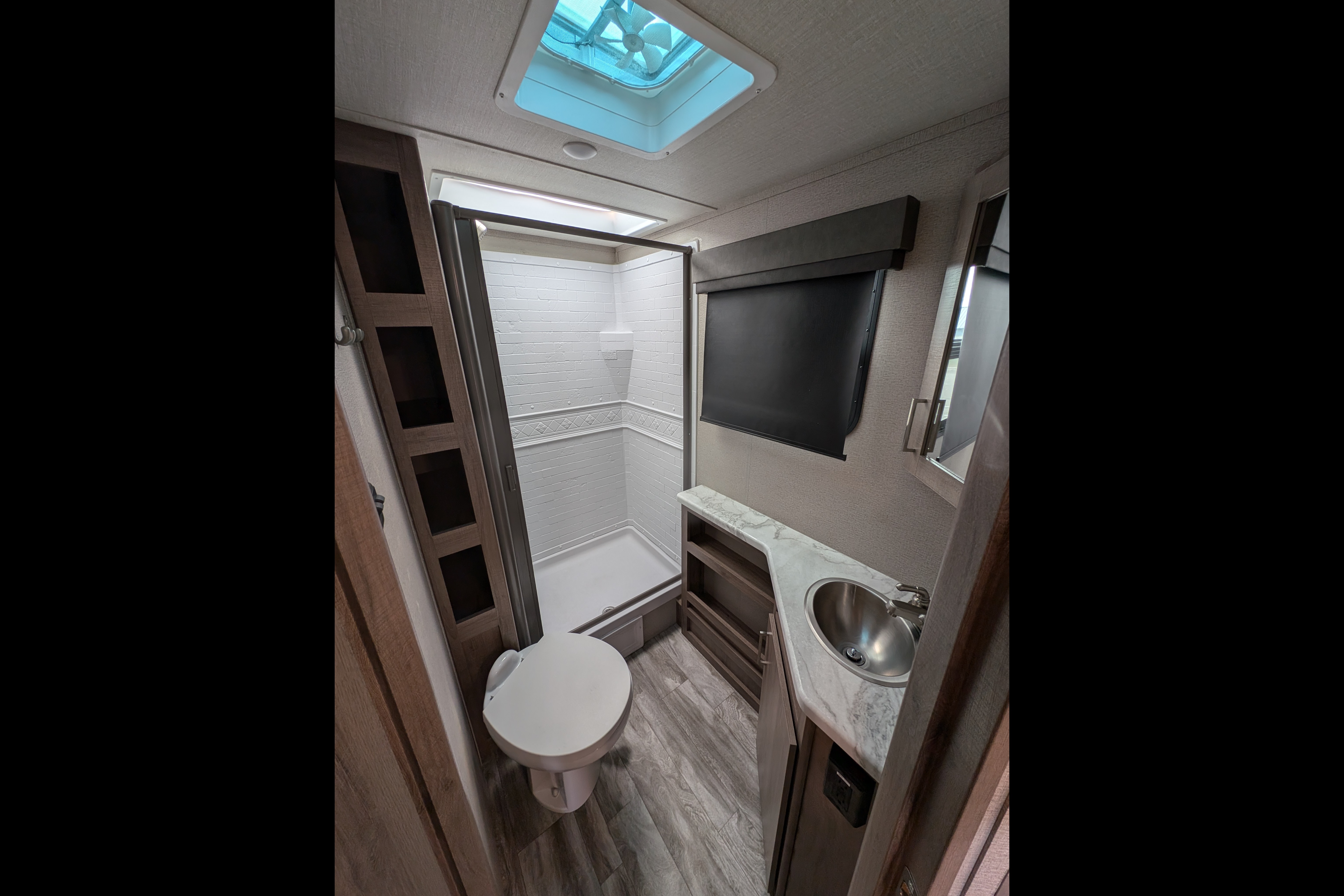 Austen's Grand Design Imagine XLS 23BHE Travel Trailer