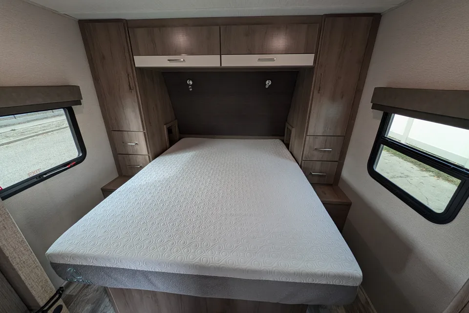Austen's Grand Design Imagine XLS 23BHE Travel Trailer