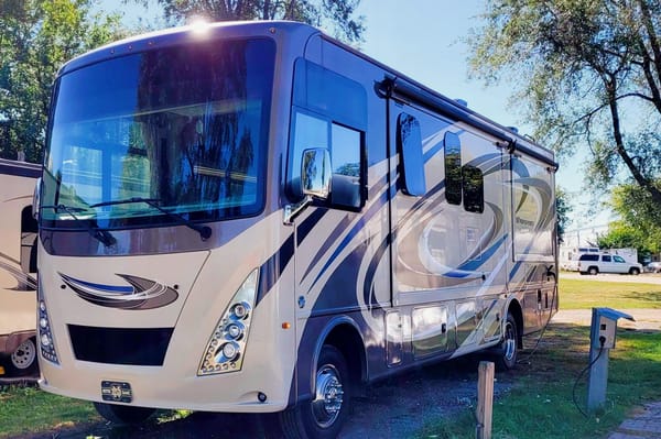 Rv1 Thor Motor Coach Windsport Class A