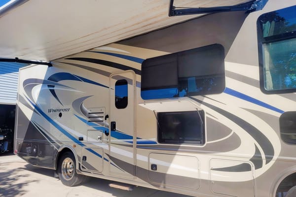 Rv1 Thor Motor Coach Windsport Class A