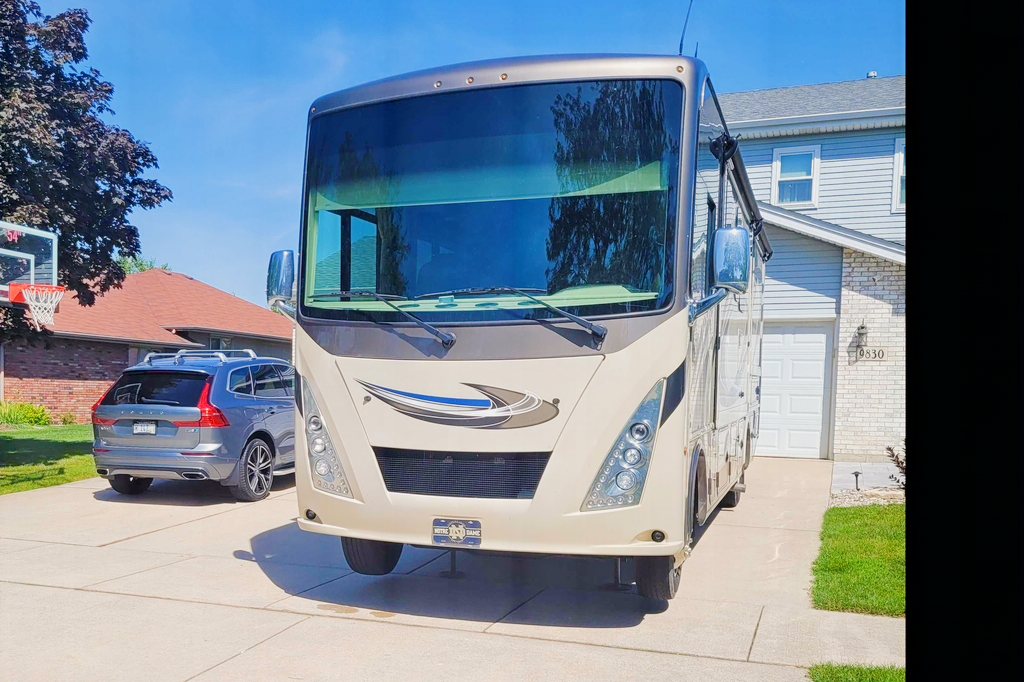 Rv1 Thor Motor Coach Windsport  Class A