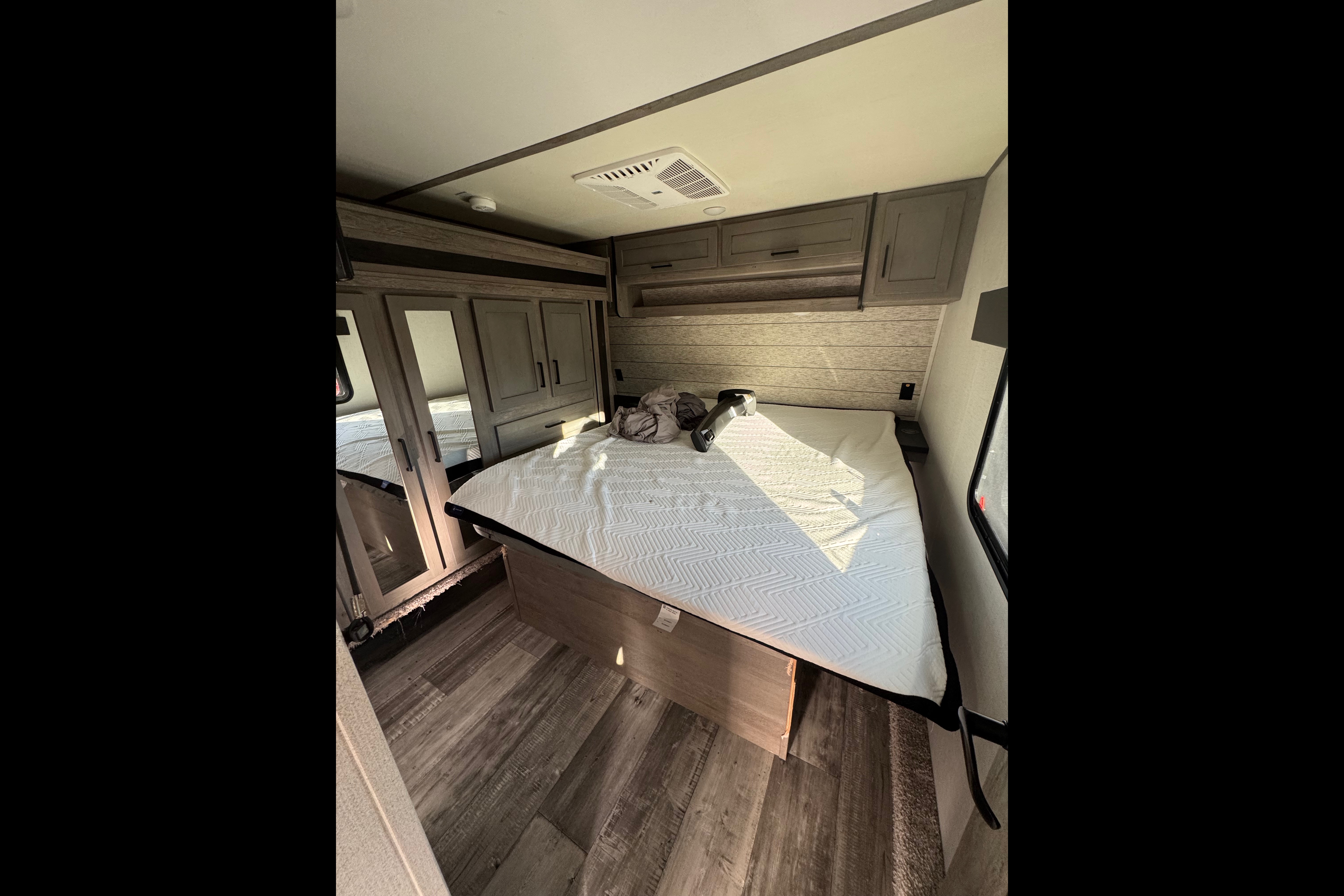 Emily's Keystone Raptor Fifth Wheel