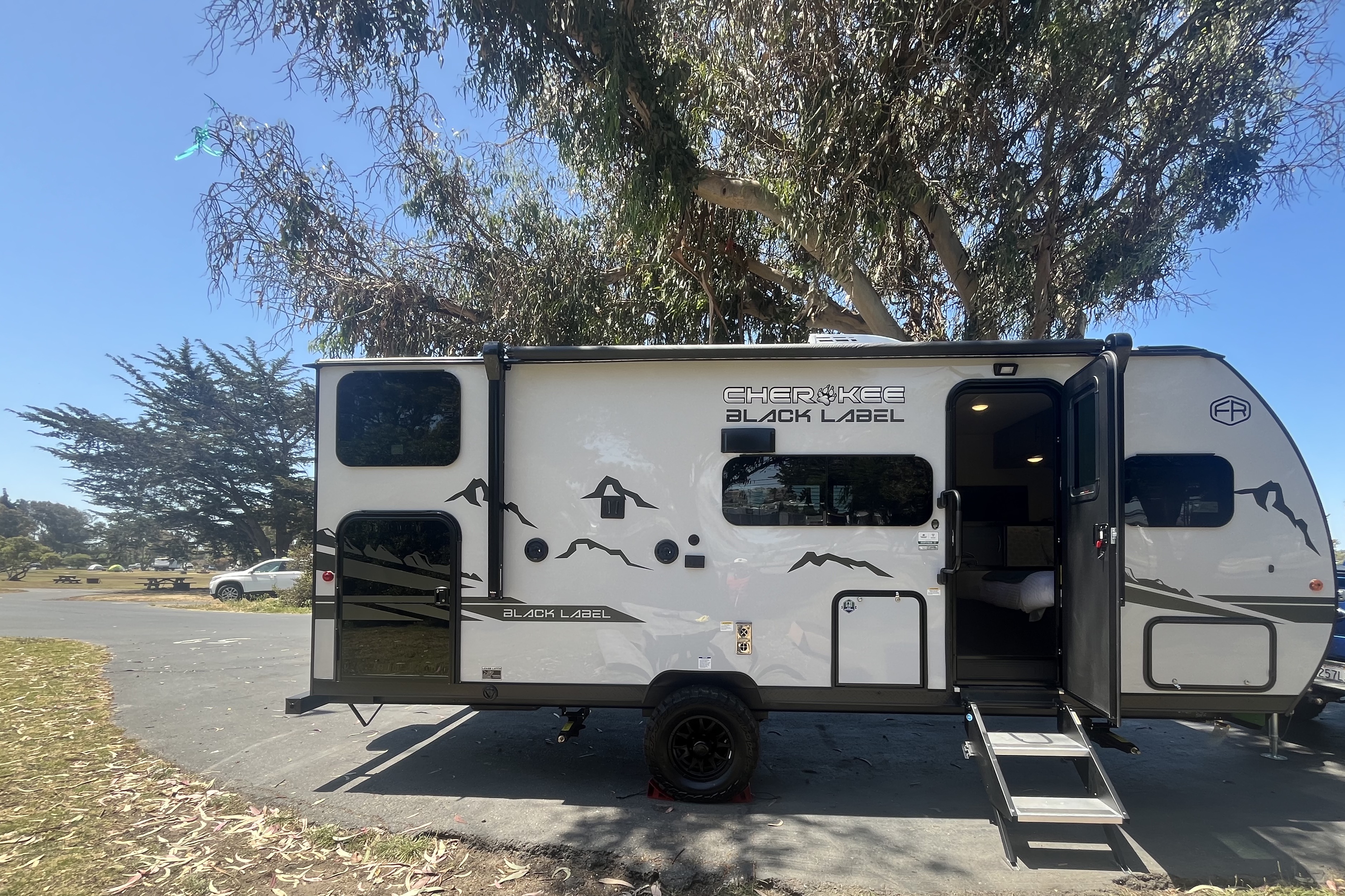 New 2025 black label delivered and fully setup