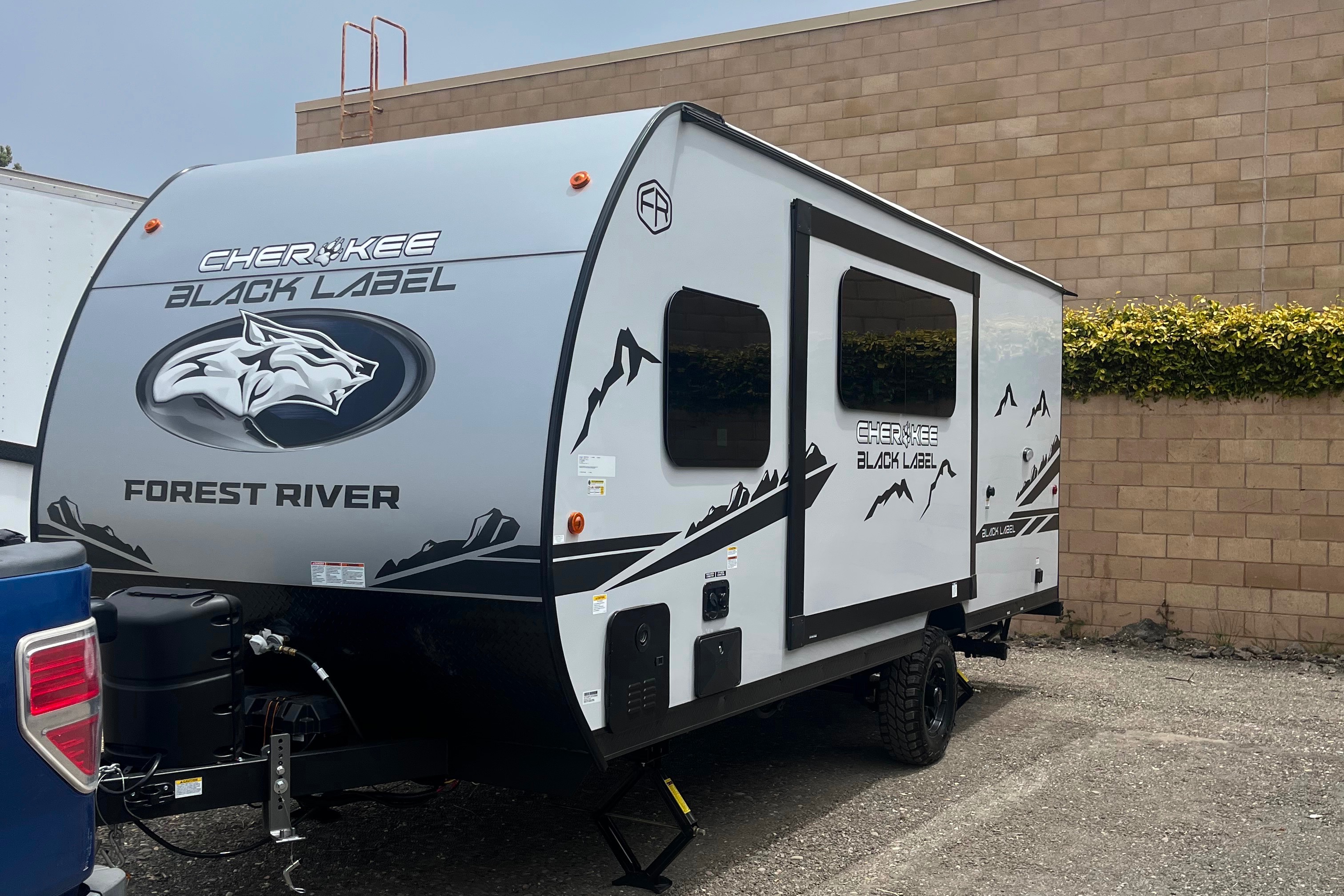 New 2025 black label delivered and fully setup