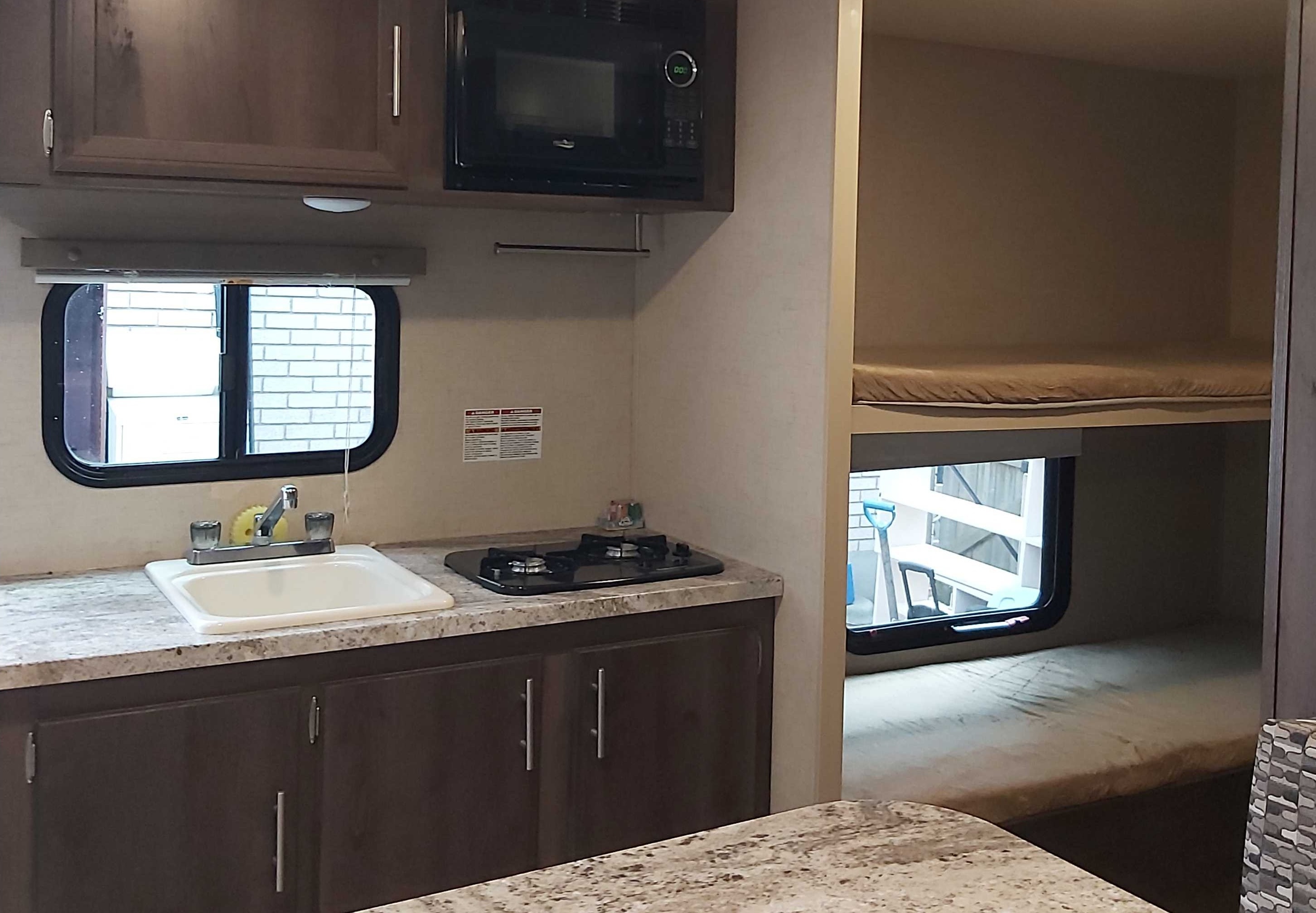 PETER's KZ Escape Travel Trailer