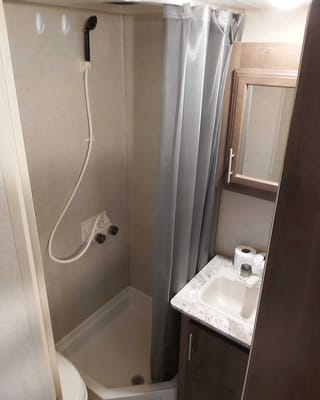 PETER's KZ Escape Travel Trailer