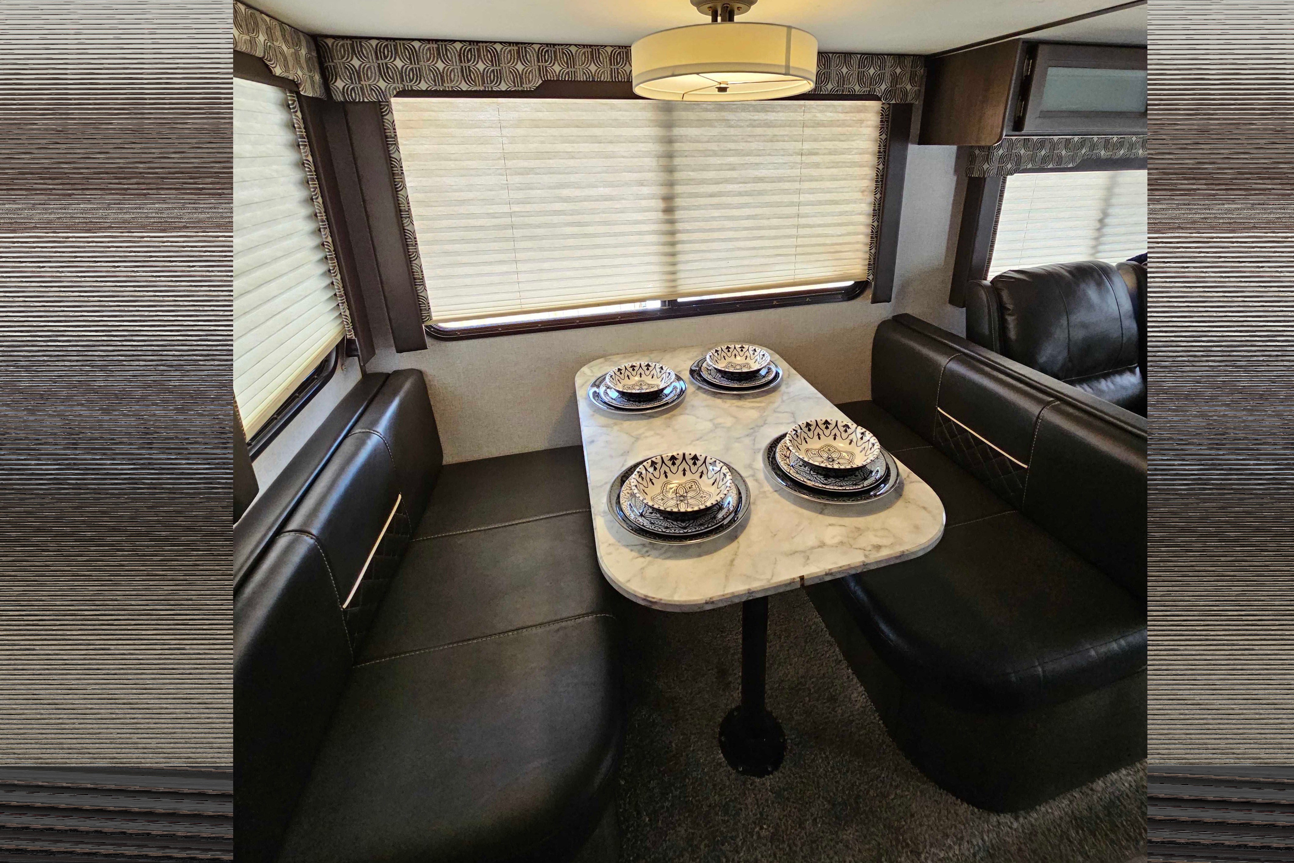 2020 Coleman 2955RL Travel Trailer