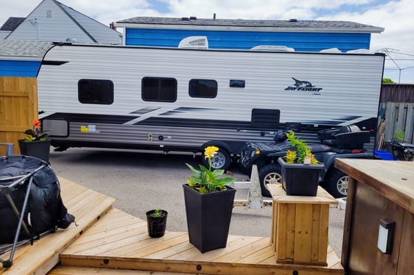 Memories await with Mark and Donna's LIKE NEW 2022 Jayco Jay Flight Travel Trailer