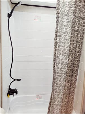 Memories await with Mark and Donna's LIKE NEW 2022 Jayco Jay Flight Travel Trailer