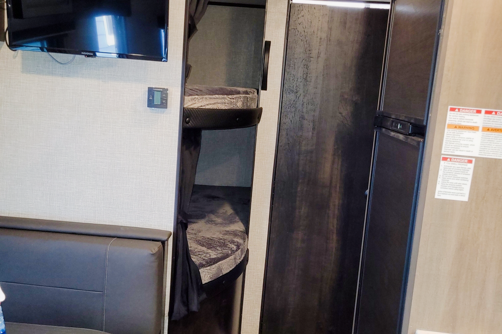 Memories await with Mark and Donna's LIKE NEW 2022 Jayco Jay Flight Travel Trailer